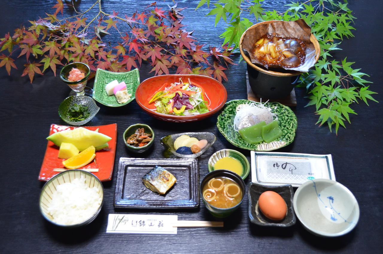 Отель Takasaki Kannonyama Onsen Kinzanso Экстерьер фото
