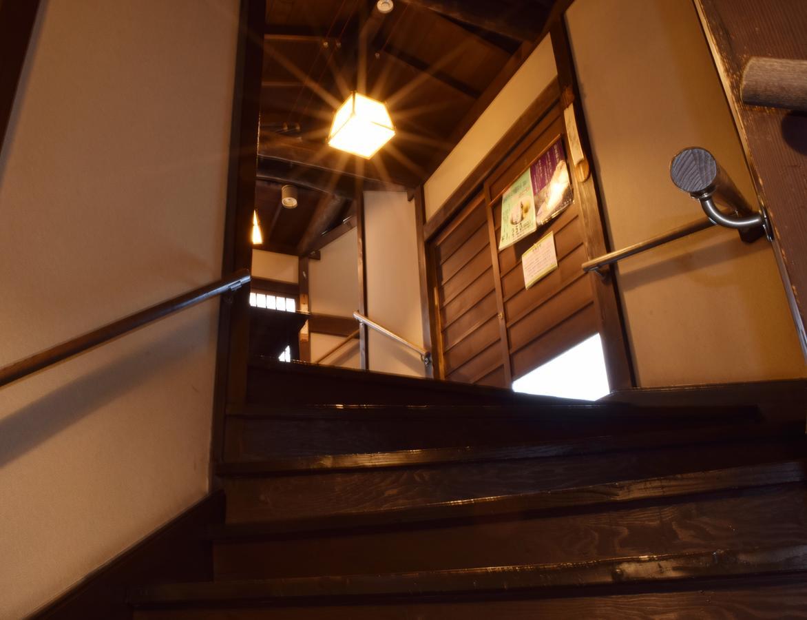 Отель Takasaki Kannonyama Onsen Kinzanso Экстерьер фото